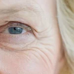 بهترین محصولات برای جلوگیری از پیری پوست : نقش ضد چروک پریکاتن و شوینده مناسب